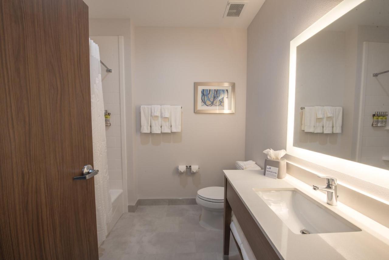 Holiday Inn Express & Suites - Houston Westchase - Westheimer By Ihg Dış mekan fotoğraf